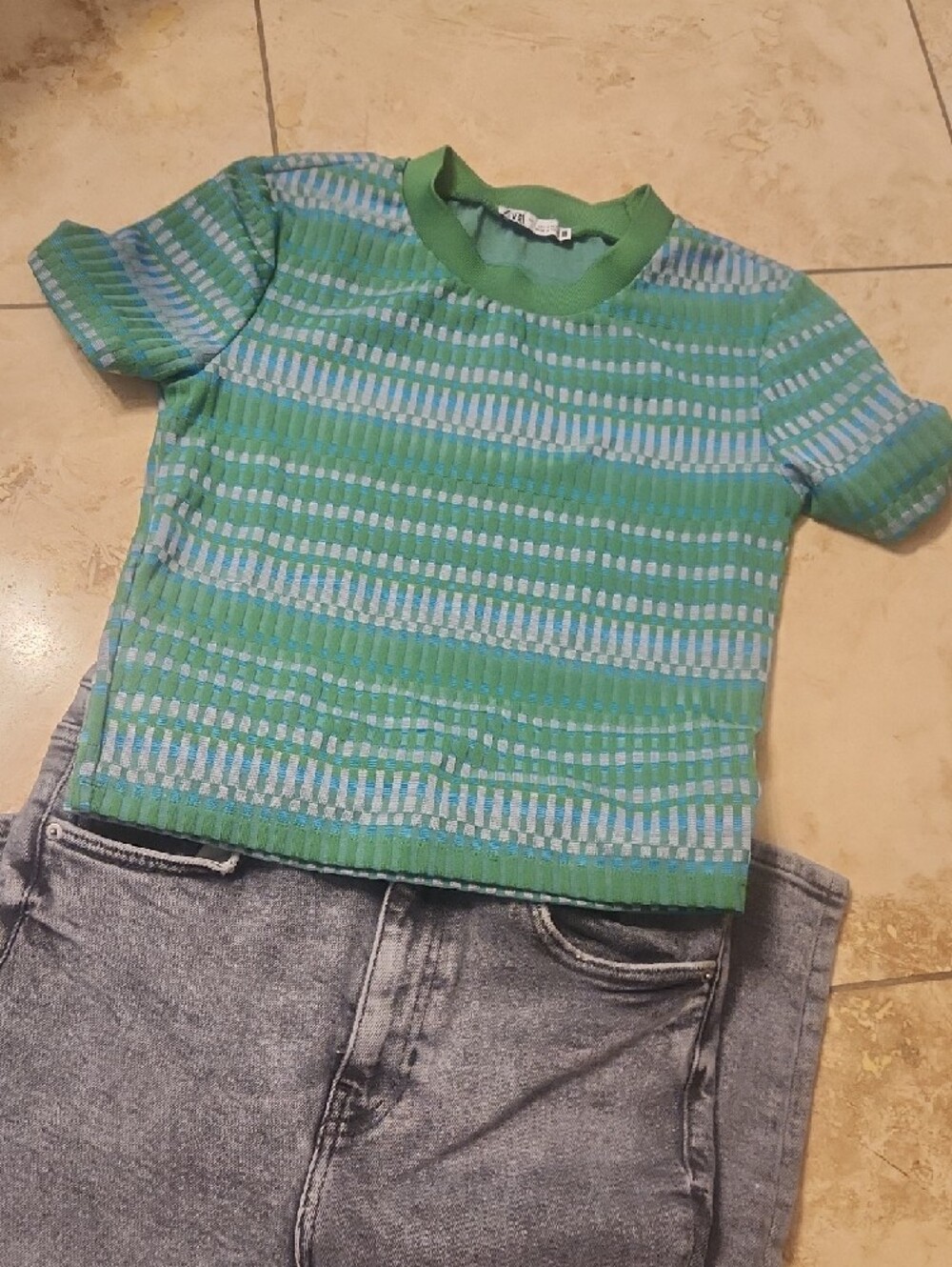Zara Top With Pair of Skinny Jeans